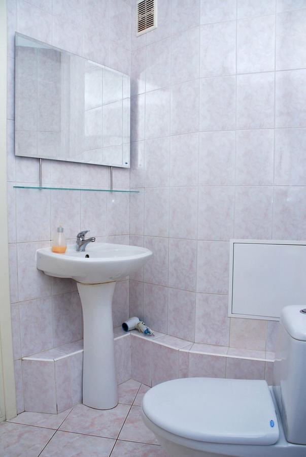 2-Komnatnye Apartamenty Alladin - Pozniaki Kiev Buitenkant foto